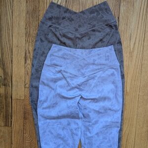 Alphalete Pebble Print Surface Wrap Legging